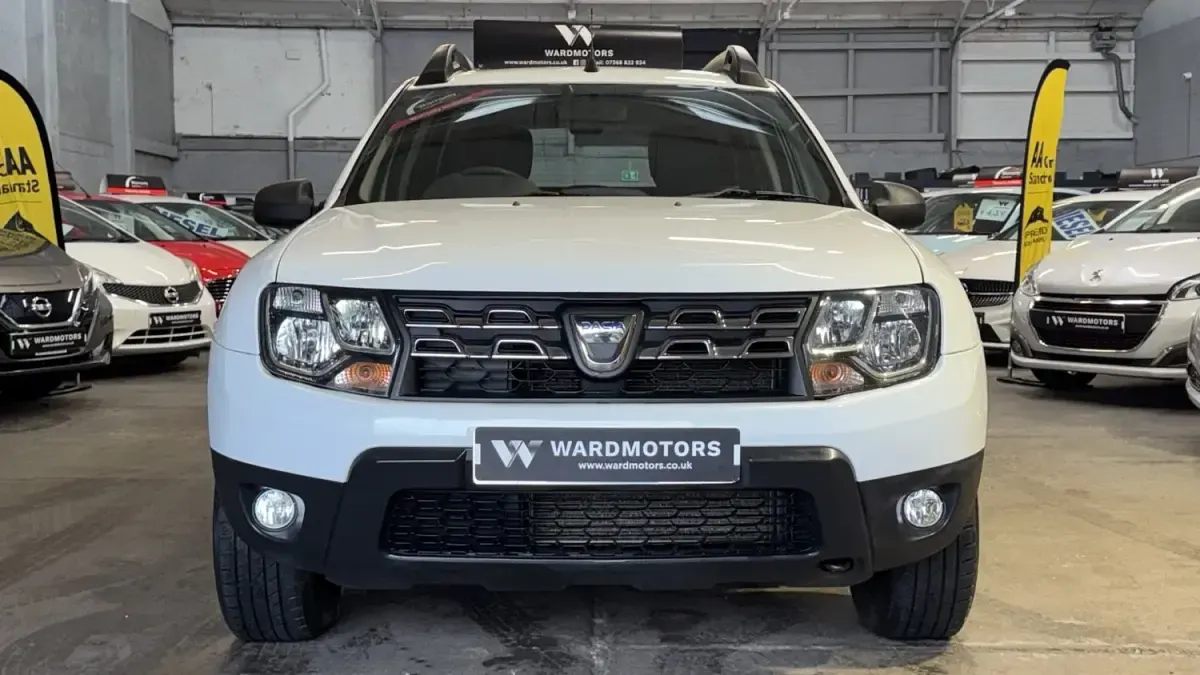 Begagnad Dacia Duster Ambiance 114 HK (83 kW) 2018 Vit SUV