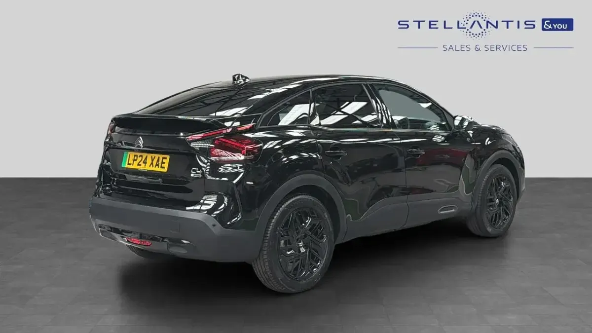 Used Citroën e-C4 98 kW (134 HP) 2024 Black Hatchback