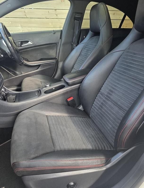 Used Mercedes CLA220 AMG 170 HP (125 kW) 2013 White Sedan