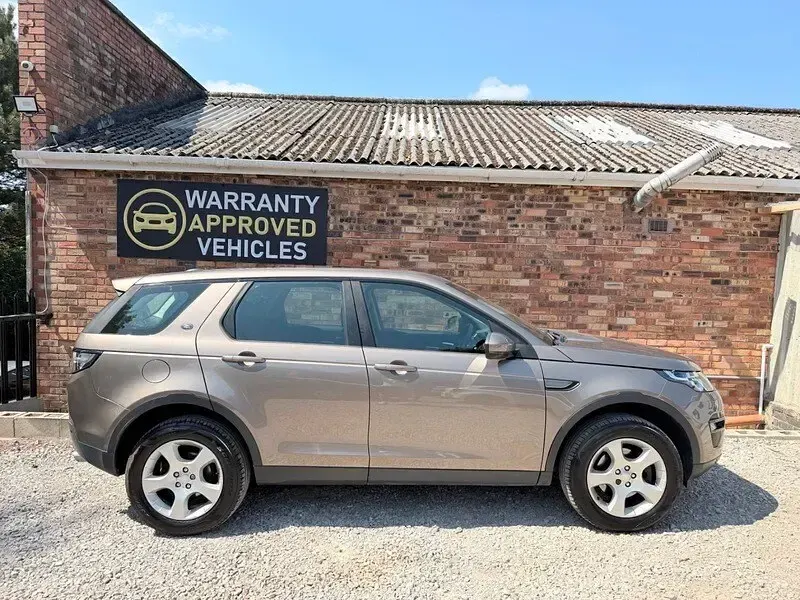 Used Land Rover Discovery Sport SE 2016 Brown SUV