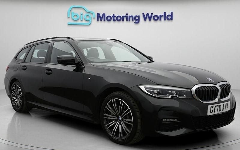 Used 2021 BMW 330e M Sport Estate | £21,100 (Fair price) - Image 1/4