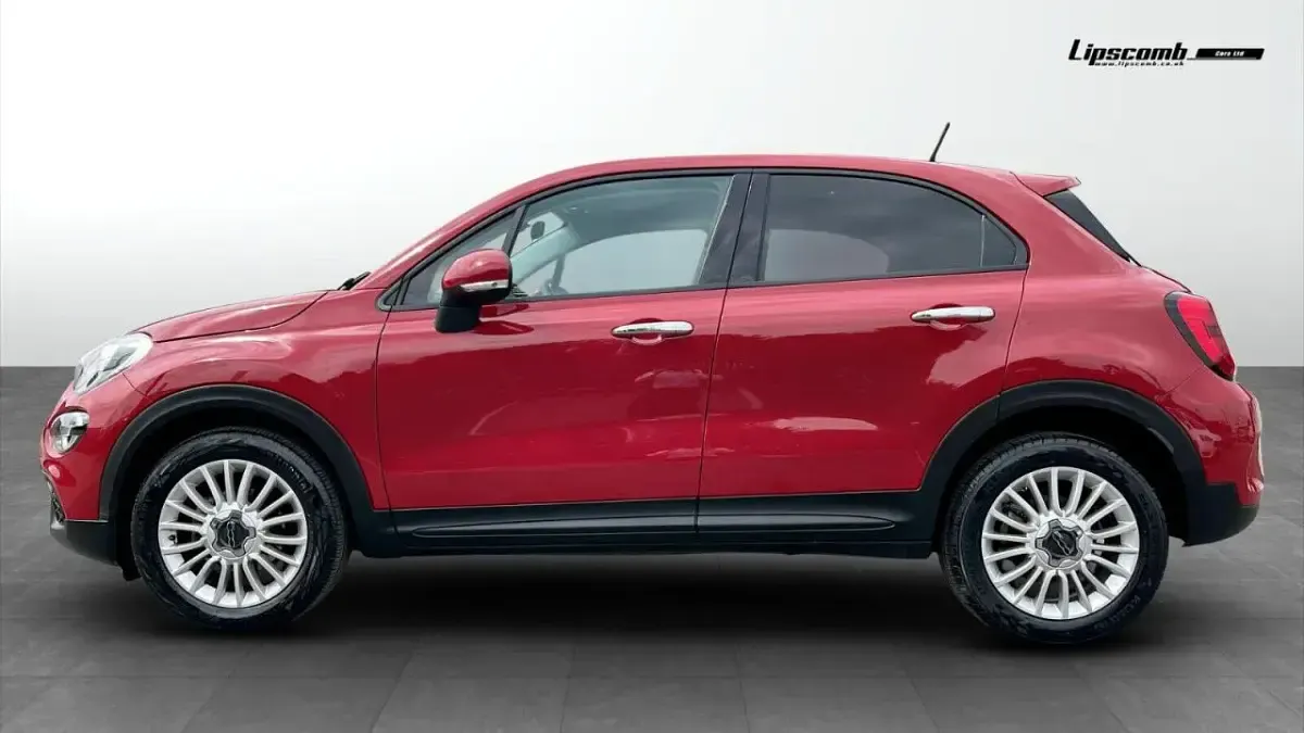 Używany Fiat 500X Connect 120 KM (88 kW) 2022 Czerwony SUV