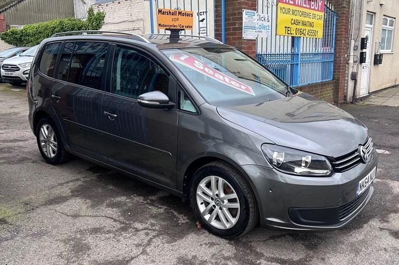 Used VW Touran SE 140 HP (102 kW) 2014 Grey MPV