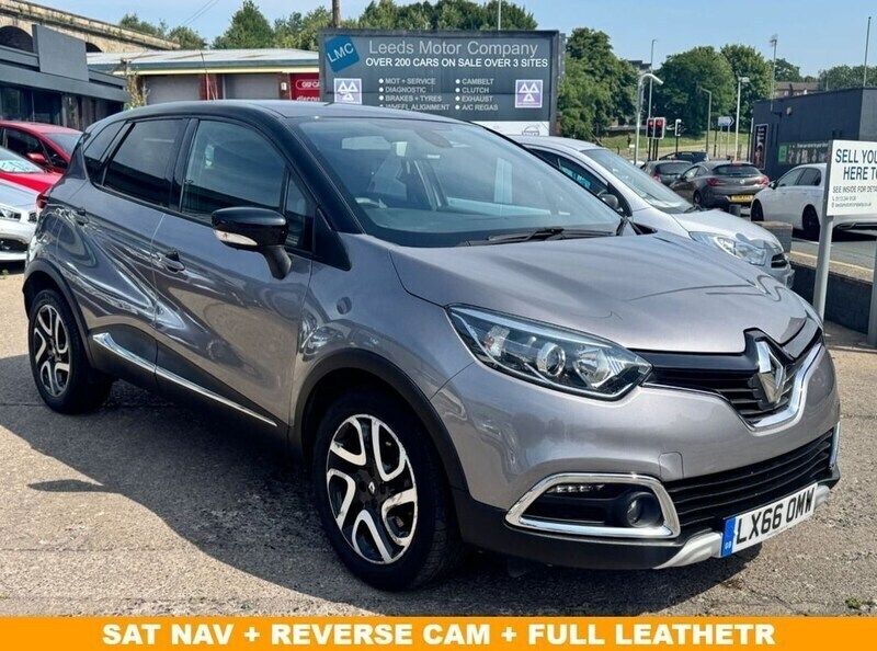 Grey Used 2016 Renault Captur Signature SUV | £9,495 (Fair price) - Image 1/2