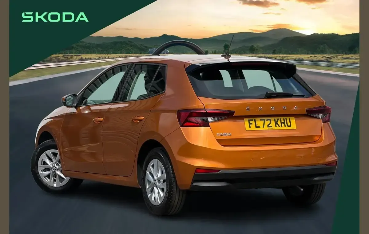 Used Skoda Fabia Comfort 94 HP (69 kW) 2022 Orange Hatchback