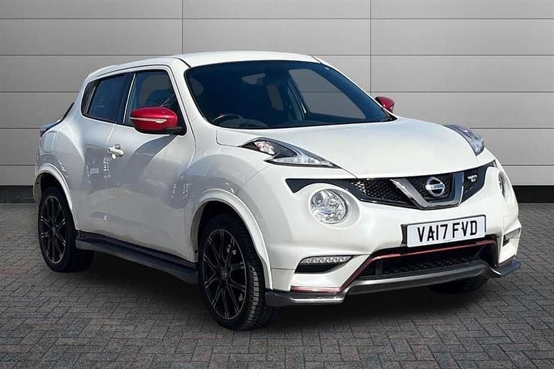 Used Nissan Juke Nismo RS 218 HP (160 kW) 2017 White SUV
