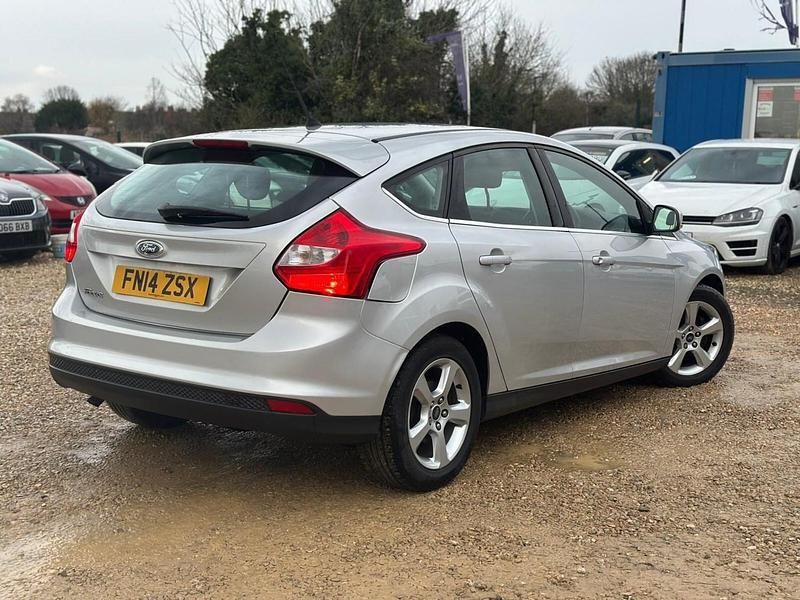 Used Ford Focus Zetec 2014 Silver Hatchback