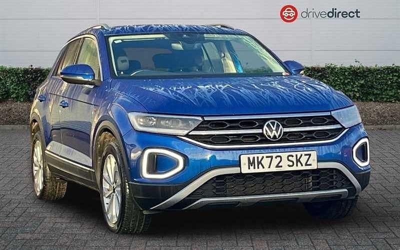 Used 2025 VW T-Roc Style SUV | £18,698 (Good price) - Image 1/4