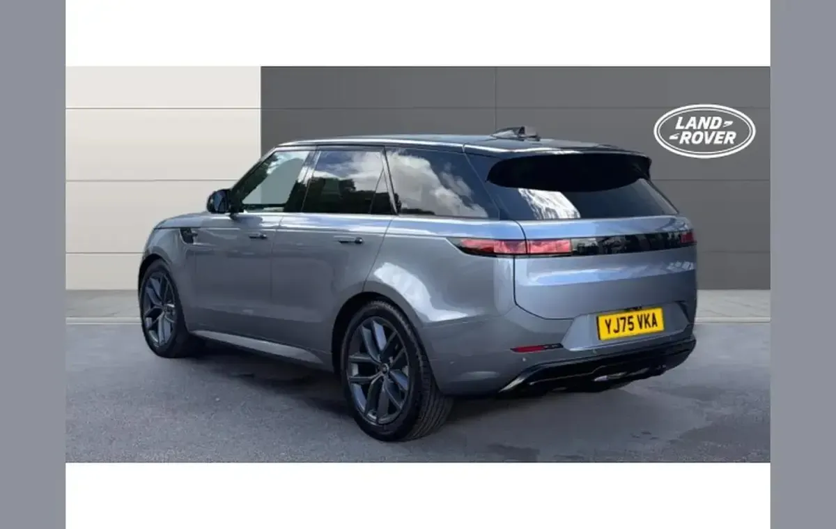 Used Land Rover Range Rover Sport SE Dynamic 300 HP (220 kW) 2024 Other SUV