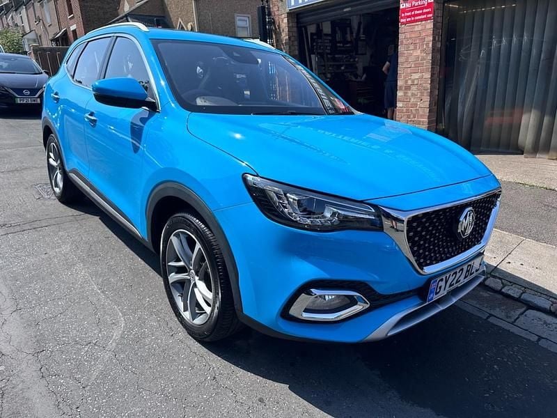 Blue Used 2022 MG HS Exclusive SUV | £15,975 (Fair price) - Image 1/4