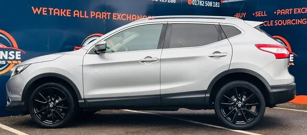 Used Nissan Qashqai S 110 HP (80 kW) 2017 Silver SUV