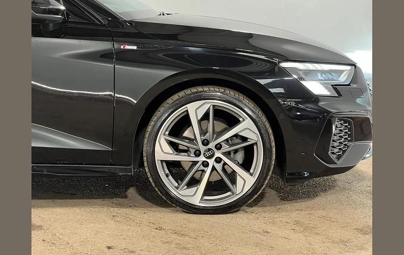 Used Audi A3 Comfort 147 HP (108 kW) 2023 Black Sedan