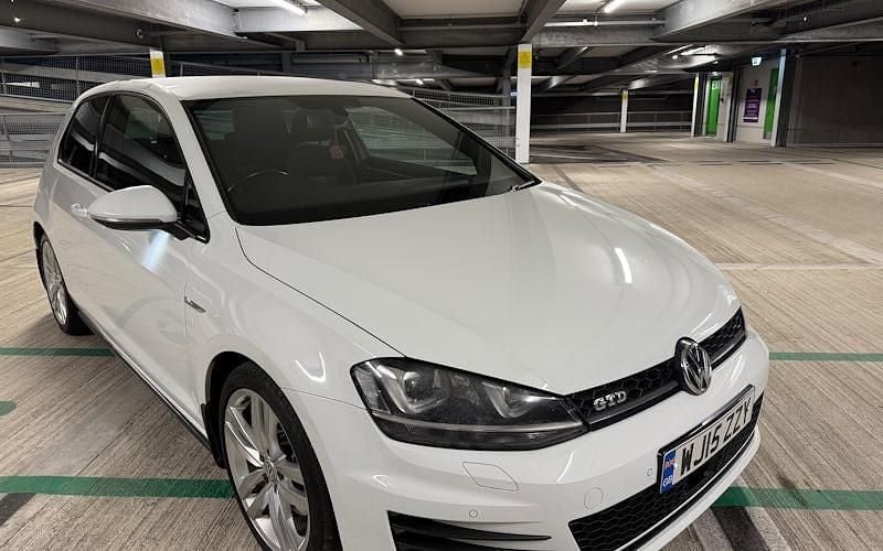 Used VW Golf VII GTD 184 HP (135 kW) 2015 White Hatchback
