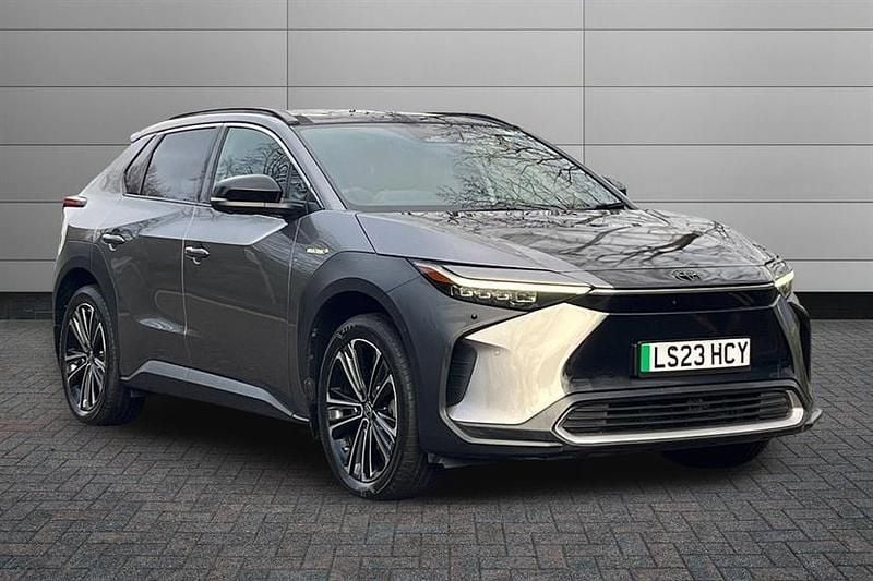 Precious metal Used 2023 Toyota bZ4X Edition SUV | £23,450 (Fair price) - Image 1/4