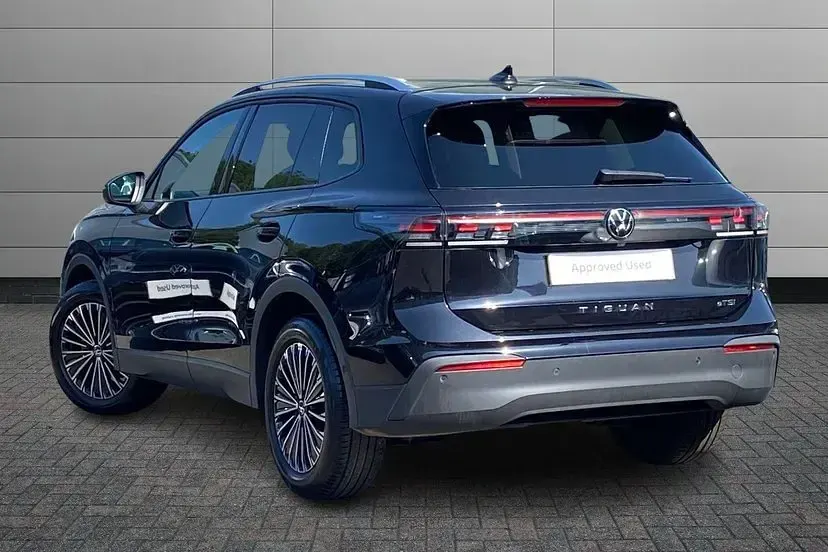 Used VW Tiguan Match 150 HP (110 kW) 2024 Grenadilla black SUV