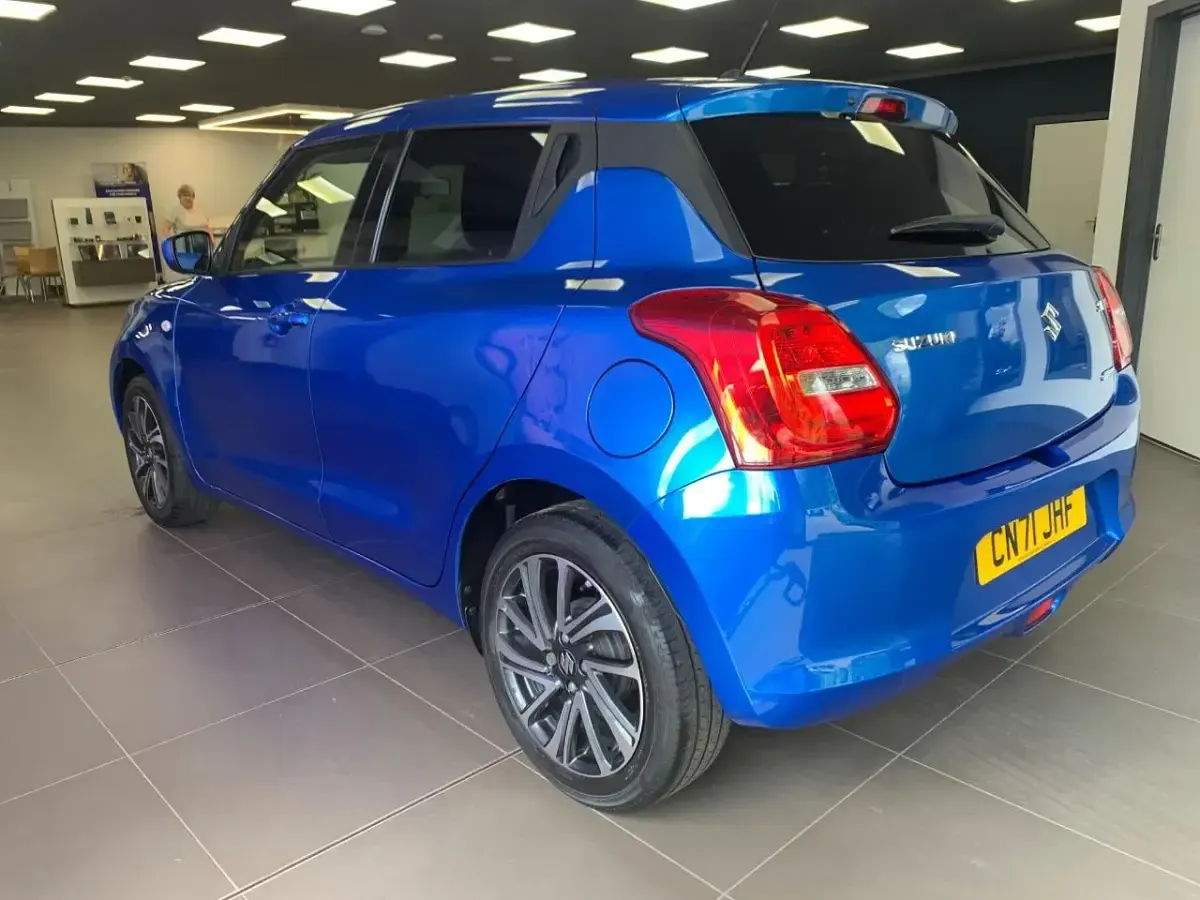Used Suzuki Swift SZ-L 82 HP (60 kW) 2021 Blue Hatchback