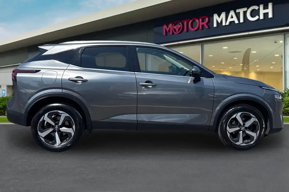 Used Nissan Qashqai N-Connecta 158 HP (116 kW) 2024 Grey SUV