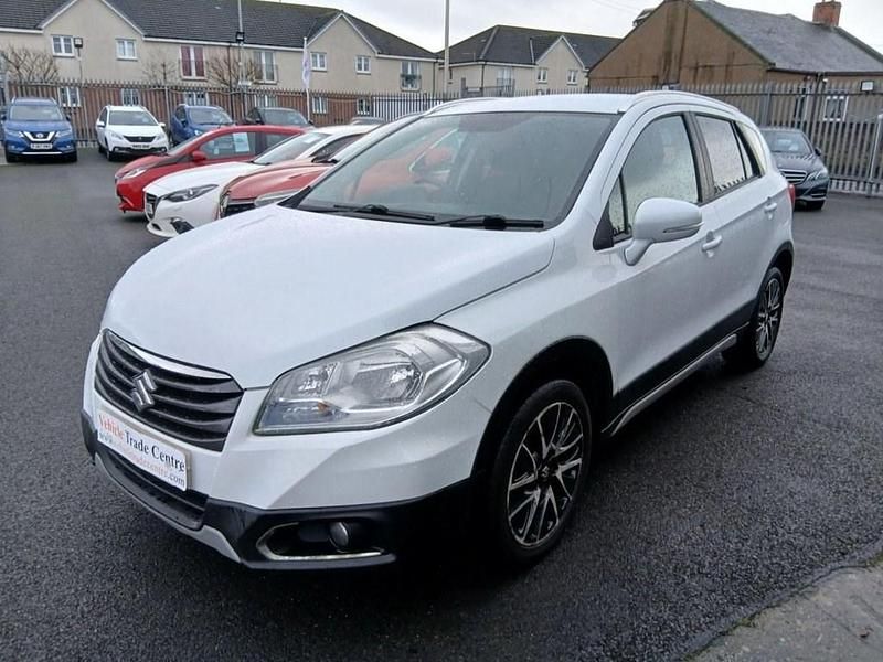 Used Suzuki SX4 S-Cross SZ-T 120 HP (88 kW) 2015 White SUV