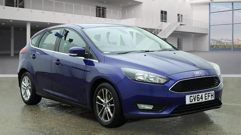 Used Ford Focus Zetec 2014 Blue Hatchback