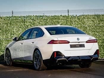 New BMW i5 M Sport 250 kW (340 HP) 2025 White Sedan