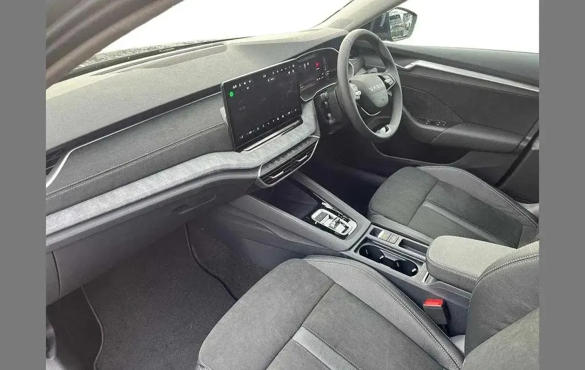 Nowe Skoda Octavia SE L 150 KM (110 kW) 2026 Czarny Hatchback