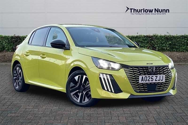 Yellow Used 2025 Peugeot 208 Allure Hatchback | £19,799 (Expensive) - Image 1/4