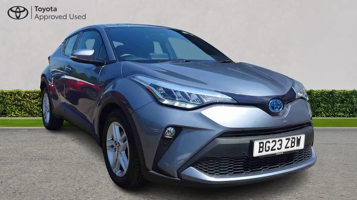 Used Toyota C-HR 122 HP (89 kW) 2023 SUV