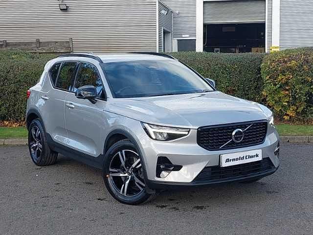 Used Volvo XC40 Plus 161 HP (118 kW) 2023 Silver SUV