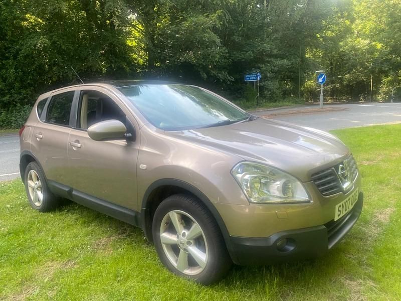 Used Nissan Qashqai Tekna 139 HP (102 kW) 2007 Beige SUV