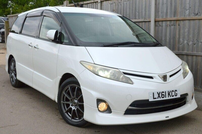 White Used 2025 Toyota Estima MPV | £10,449 (Good price) - Image 1/4