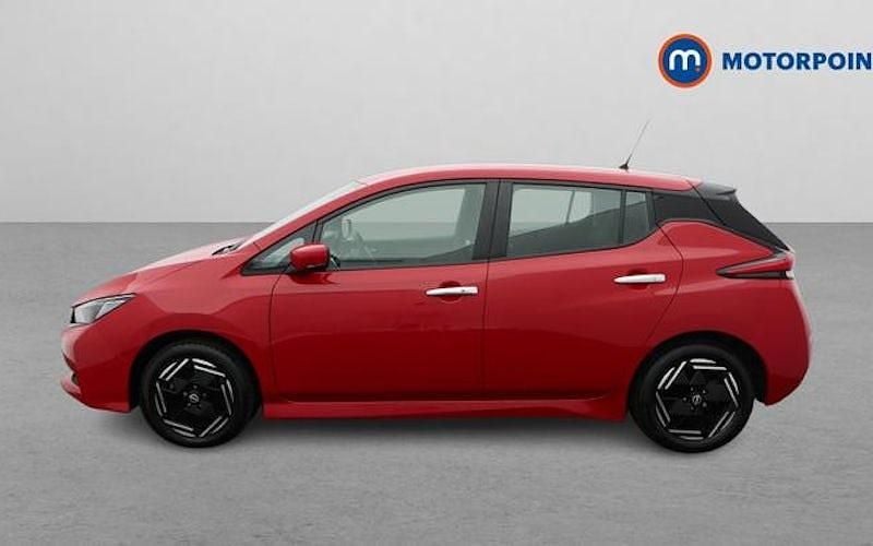 Usado Nissan Leaf Acenta 110 kW (150 HP) 2025 Citadino