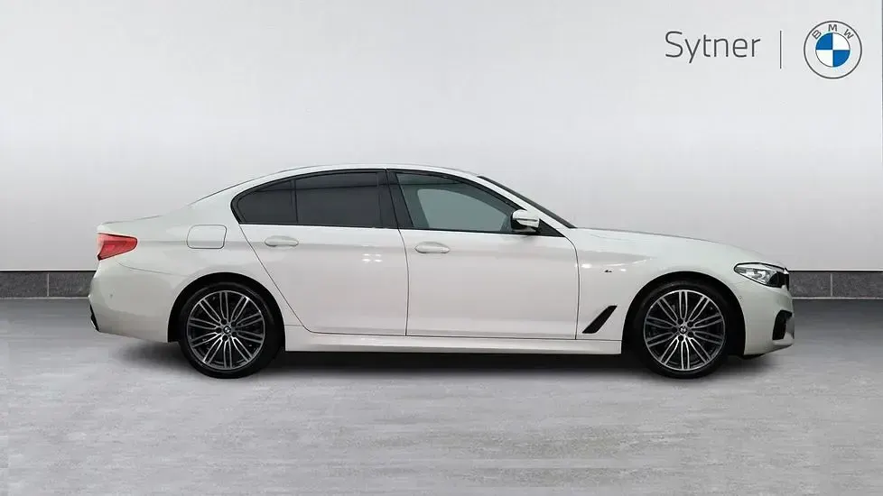 Used BMW 520 M Sport 188 HP (138 kW) 2020 White Sedan