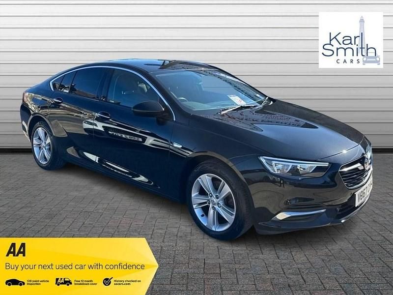 Black Used 2017 Vauxhall Insignia Sport Hatchback | £5,995 (Fair price) - Image 1/4