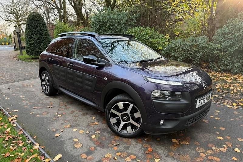 Mauve/purple Used 2016 Citroën C4 Cactus Flair Hatchback | £5,795 (Good price) - Image 1/1