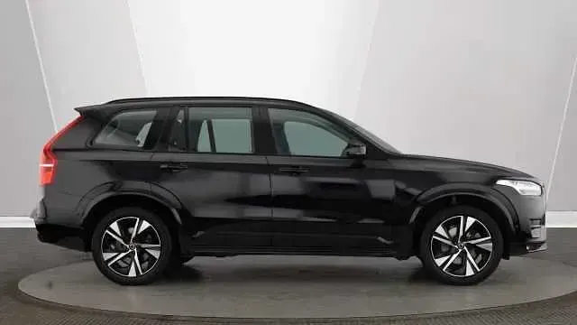 Begagnad Volvo XC90 Plus 232 HK (170 kW) 2023 SUV