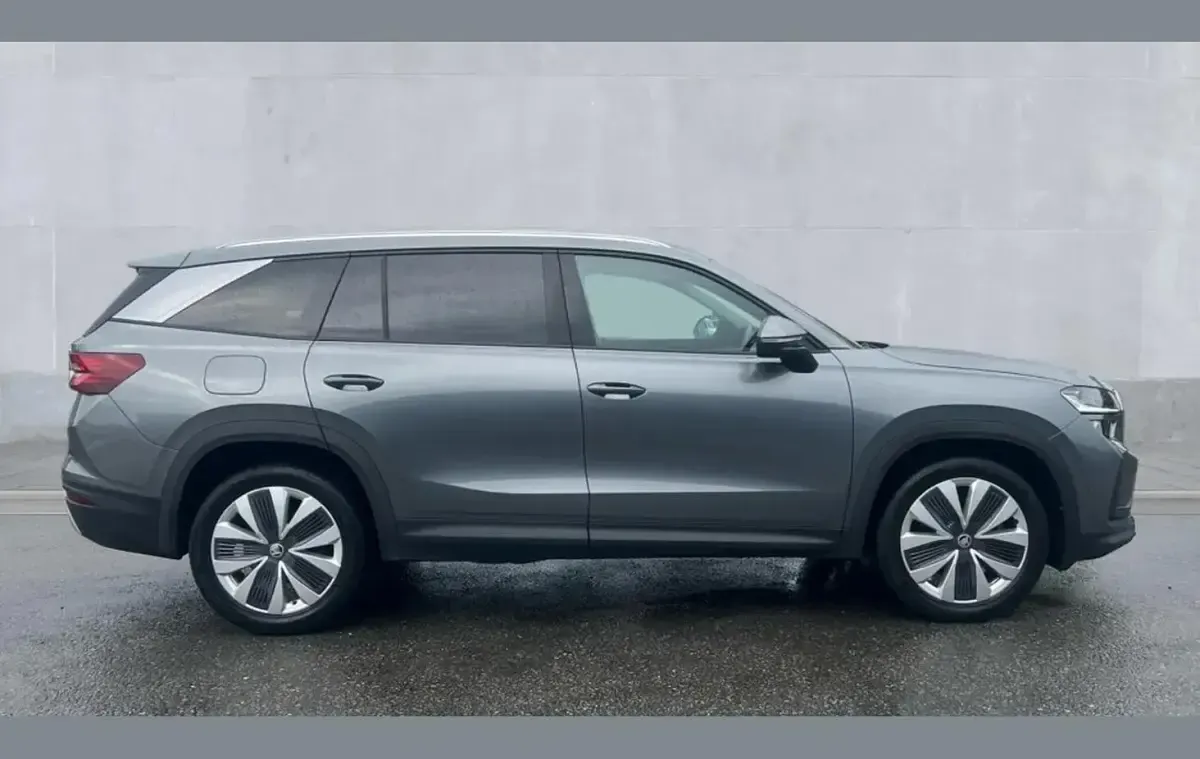Used Skoda Kodiaq SE L Executive 150 HP (110 kW) 2024 Metallic  graphite grey SUV
