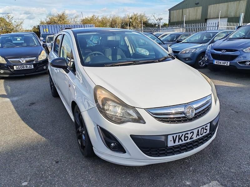 Used Vauxhall Corsa Edition 2012 White Hatchback