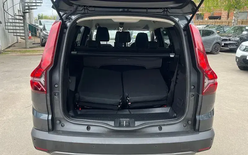 Usado Dacia Jogger Extreme 110 HP (80 kW) 2023 Other Monovolume