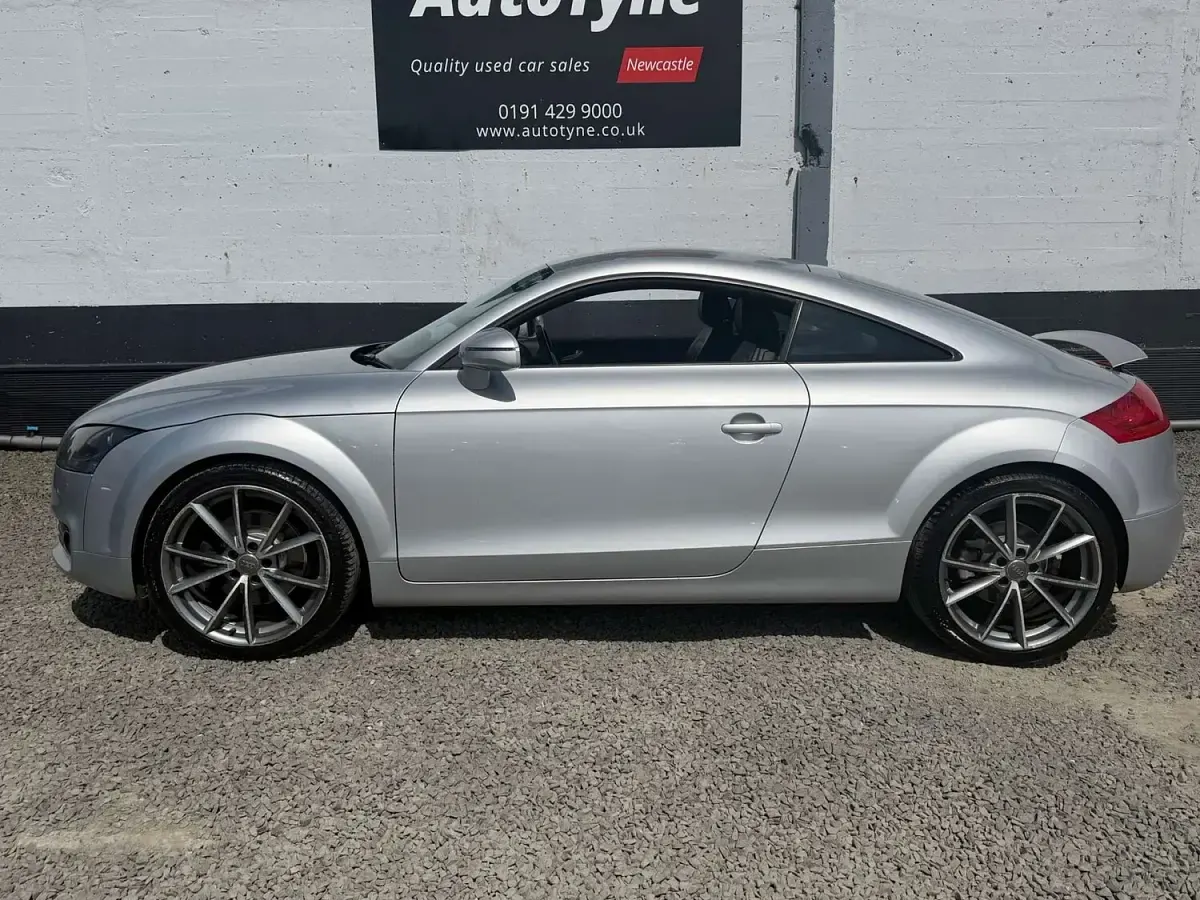 Used Audi TT Sport 211 HP (155 kW) 2011 Silver Coupe