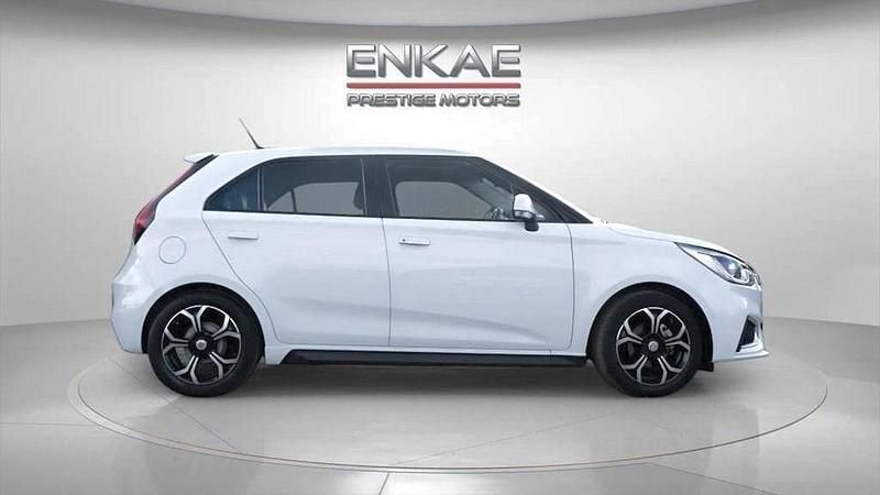 Usado MG MG3 Exclusive 106 HP (77 kW) 2022 Branco Citadino