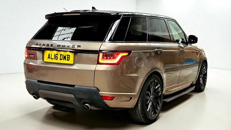Used Land Rover Range Rover Autobiography Dynamic 306 HP (225 kW) 2016 Brown SUV