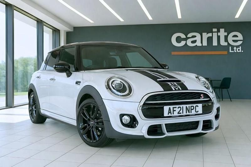 Usado Mini Cooper S Hatch 192 HP (141 kW) 2021 Prateado Citadino