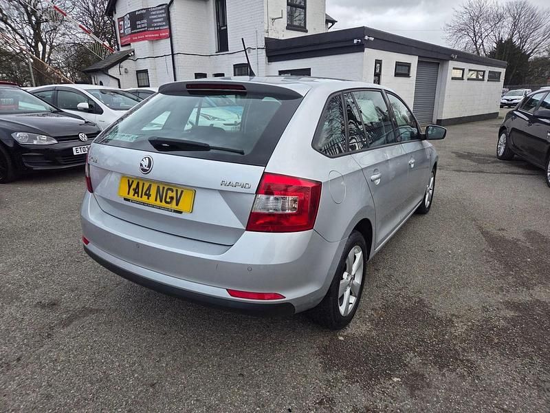 Used Skoda Rapid SE 110 HP (80 kW) 2014 Silver Hatchback