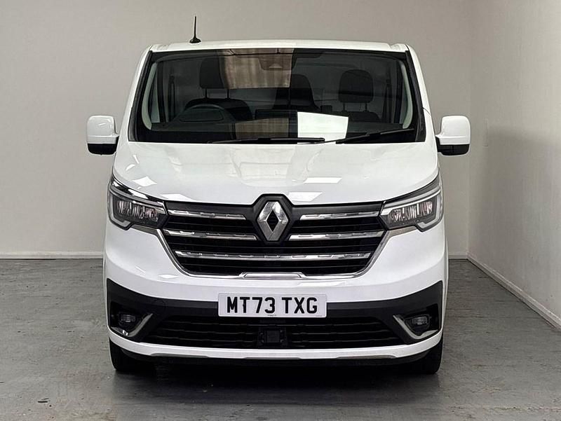 Gebraucht Renault Trafic 170 PS (125 kW) 2023 Weiß