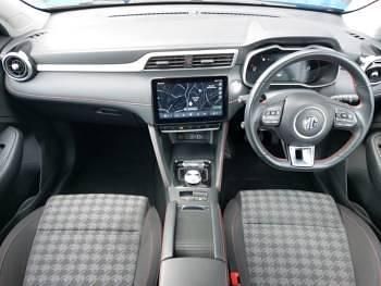 Used MG ZS SE 129 kW (176 HP) 2023 Blue SUV
