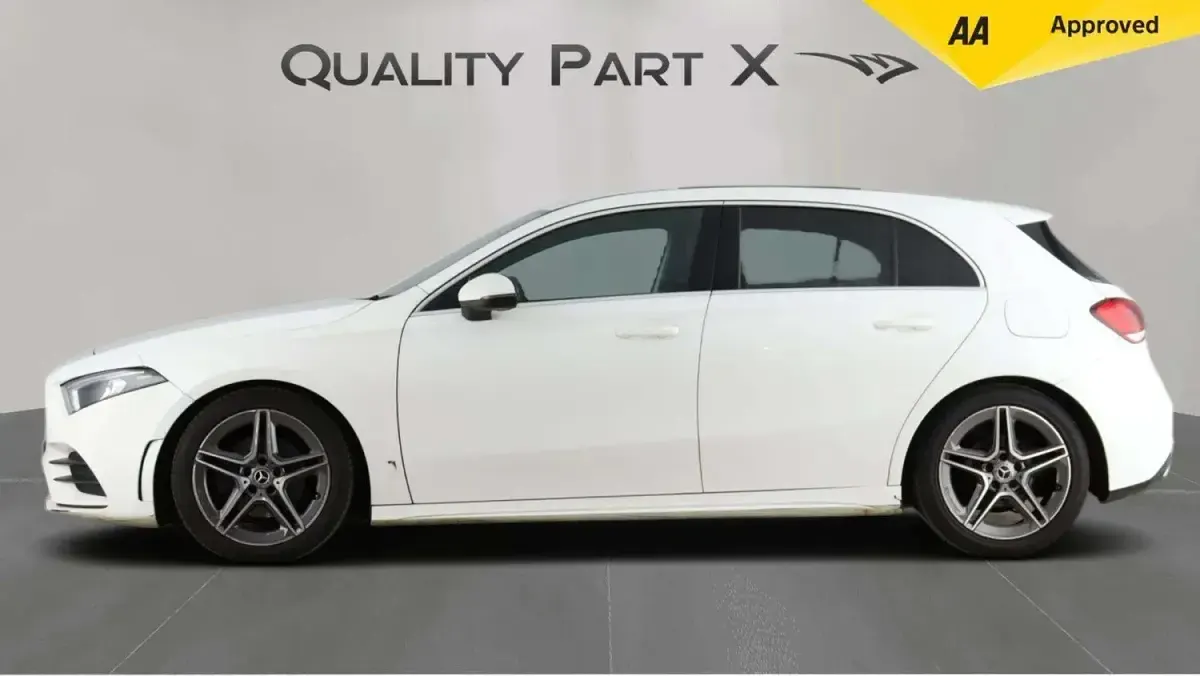 Used Mercedes A180 AMG line 136 HP (100 kW) 2021 White Hatchback