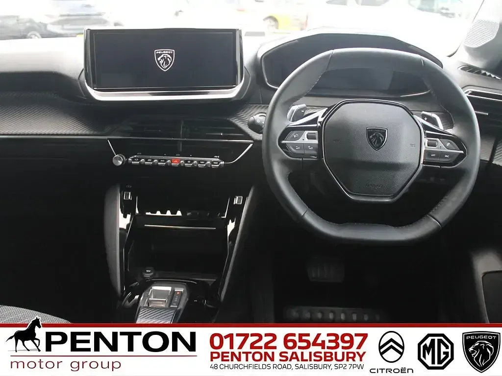 Used Peugeot 208 Allure 110 HP (80 kW) 2024 Black Hatchback