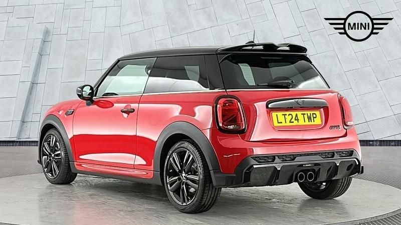 Used Mini Cooper S Hatch 176 HP (129 kW) 2024 Red Hatchback