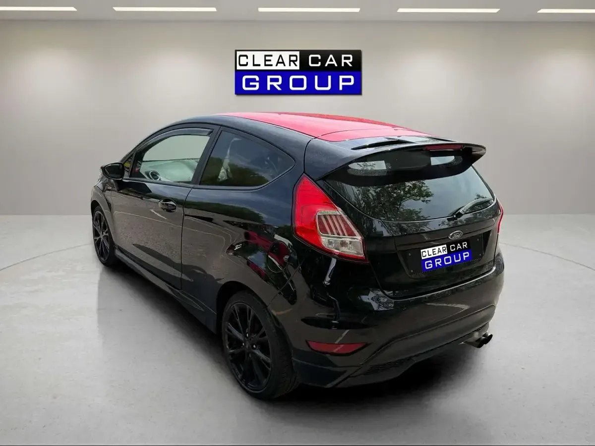 Used Ford Fiesta ST-Line 140 HP (102 kW) 2016 Black Hatchback