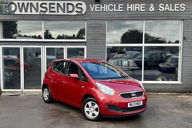 Used Kia Venga 89 HP (65 kW) 2013 Red Hatchback
